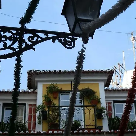 Casa Da Rosa Balcony * Lisboa